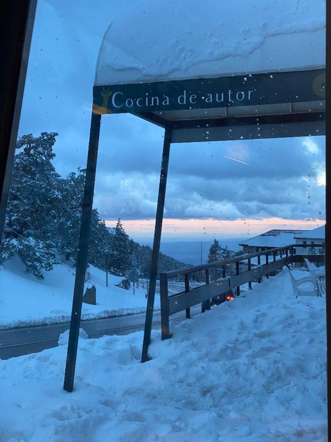 Corzo Hotel Cercedilla Bagian luar foto