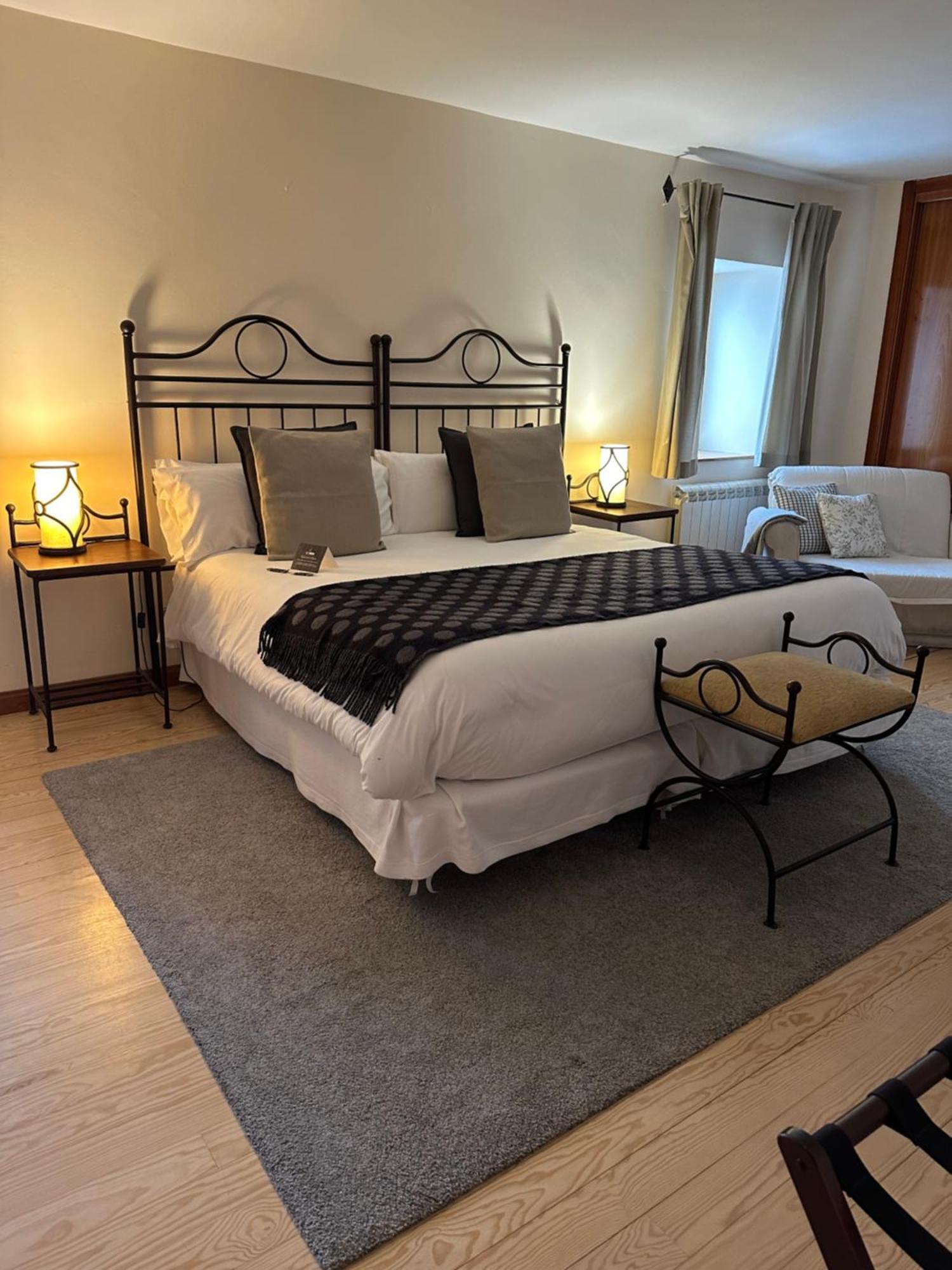 Corzo Hotel Cercedilla Bagian luar foto